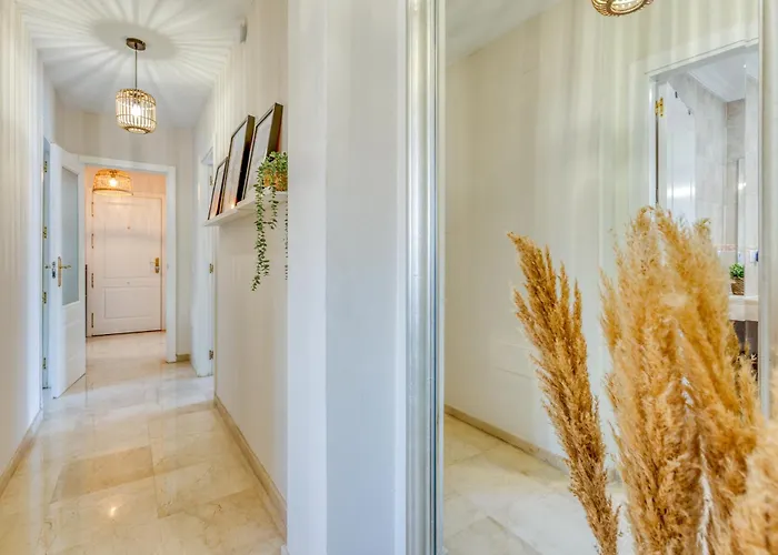 Hanami La Fragata Garden 2