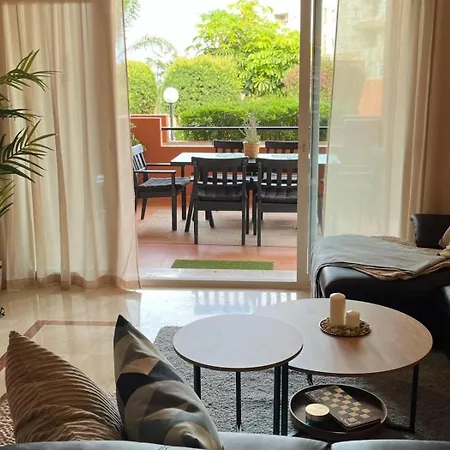 Διαμέρισμα Hanami La Fragata Garden 2