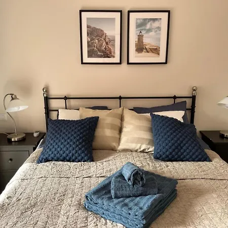 Hanami La Fragata Garden 2