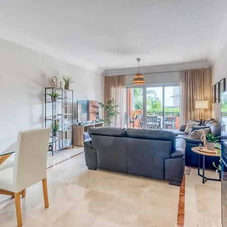 Hanami La Fragata Garden 2 * Estepona