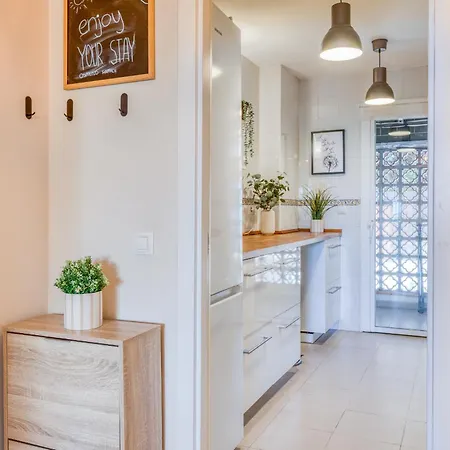 Appartement Hanami La Fragata Garden 2