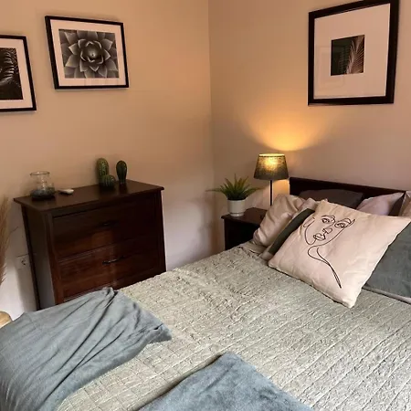 Hanami La Fragata Garden 2 Appartement *