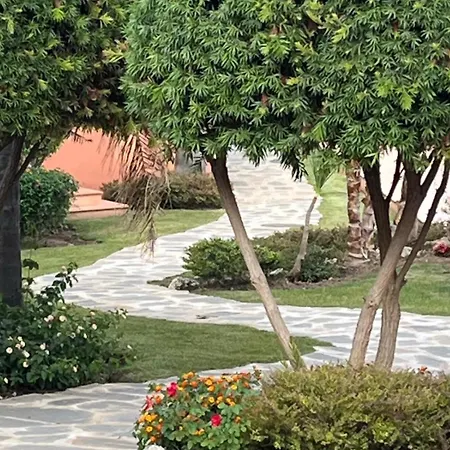 Hanami La Fragata Garden 2 Estepona